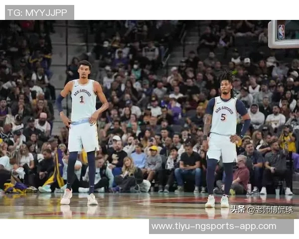 麦戈文斯狂砍23分创生涯新高贡献7篮板5助攻助力球队奋战