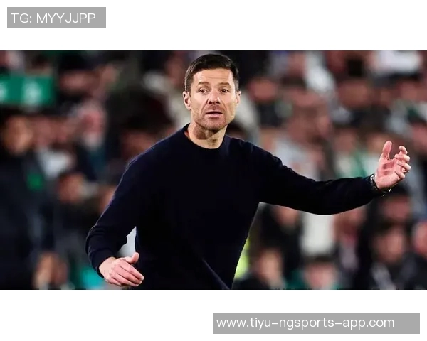 哈维阿隆索纪录片首播贝尼特斯等人盛赞其早期领袖气质与影响力